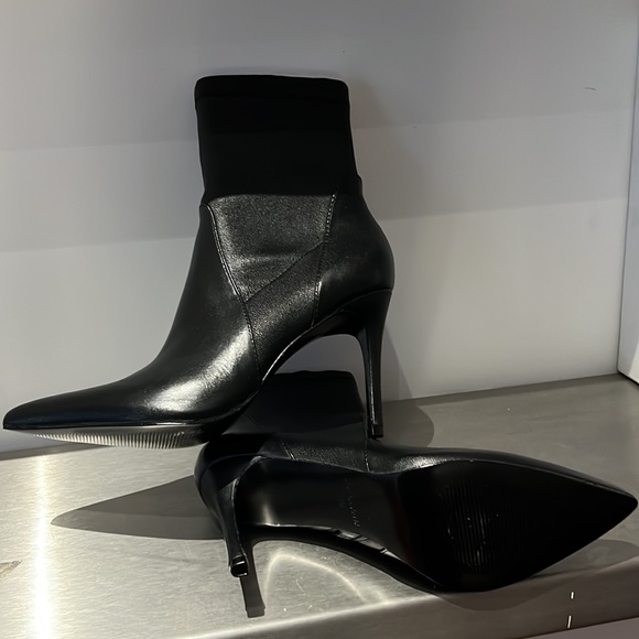 Charles David - Stiletto Heel - point toe - Leather Ankle boots - Picture 8 of 16